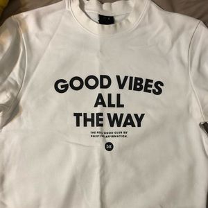 “Good Vibes All the Way” sweatshirt H&M